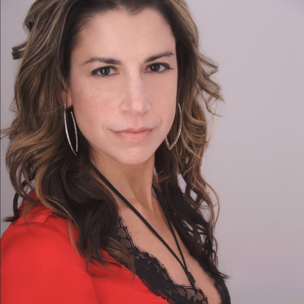 Meet your Posher, Jennifer